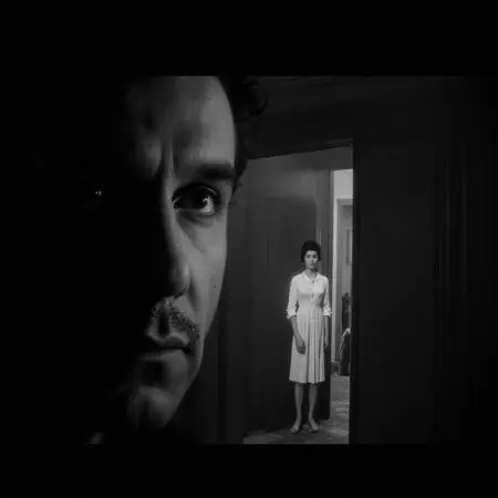 Portrait Photography,Girl,Physical/Facial feature,LoRA,FLUX.1