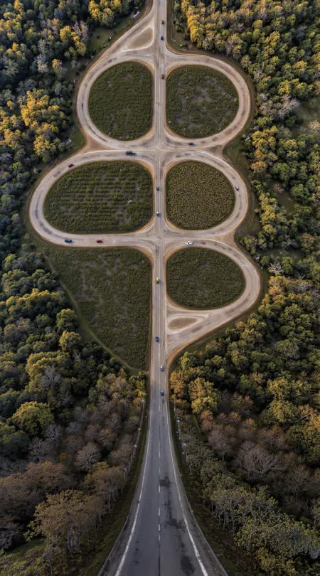 Vehicle,Surreal photography,LoRA,FLUX.1