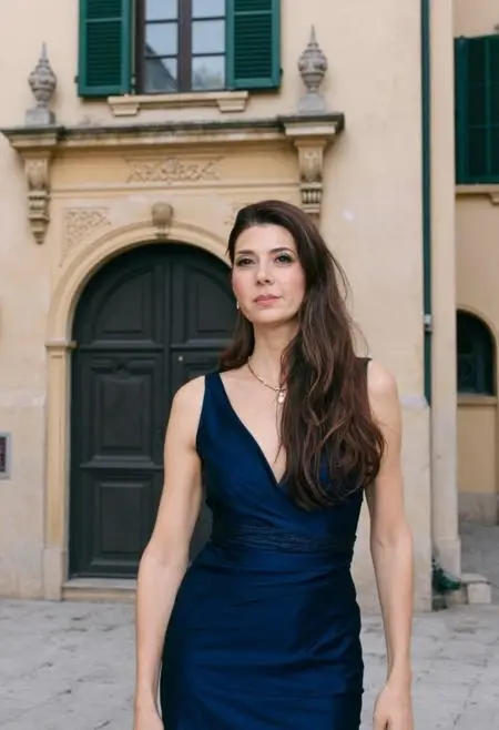 Photography,Girl,Physical/Facial feature,LoRA,FLUX.1