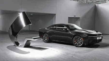 Style Boost,Vehicle,Nature Photography,LoRA,FLUX.1