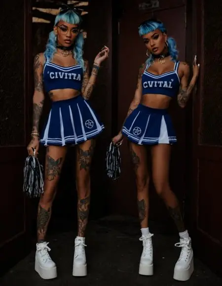 Realistic,Fashion & Makeup,Girl,LoRA,SDXL