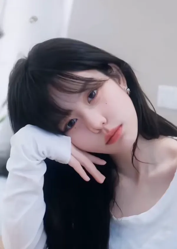 Portrait Photography,Girl,LoRA,FLUX.1