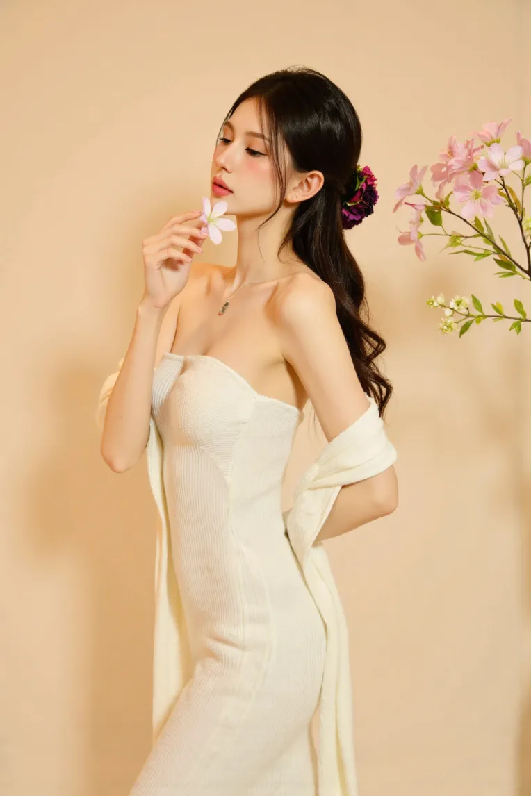 Portrait Photography,Girl,Style Boost,LoRA,FLUX.1