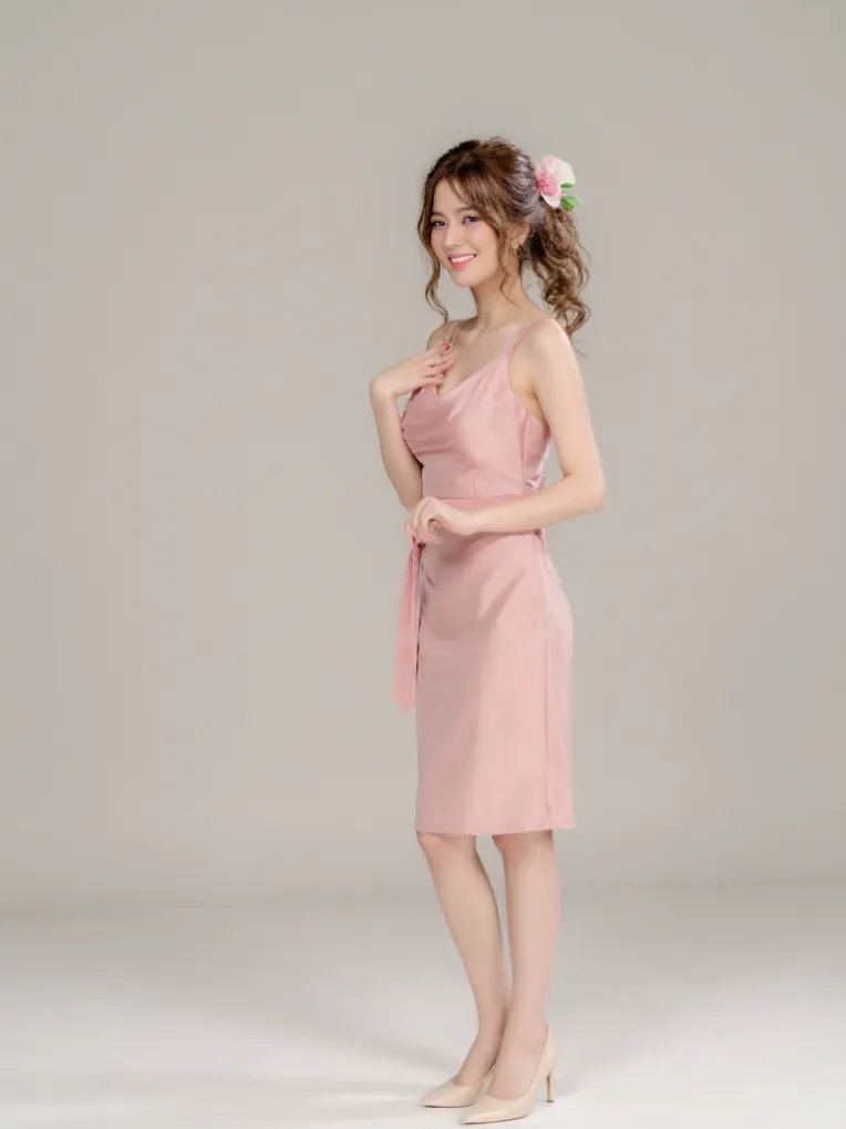 Portrait Photography,Girl,Physical/Facial feature,LoRA,FLUX.1