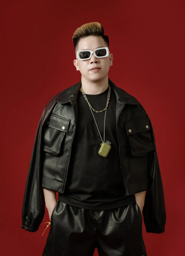 Portrait Photography,Boy,Style Boost,LoRA,FLUX.1