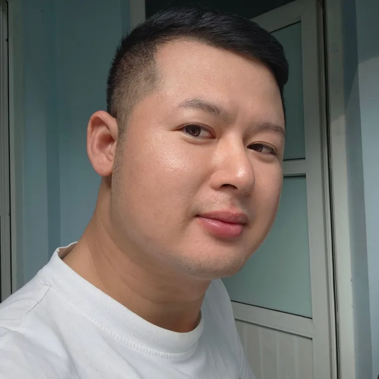 Portrait Photography,Girl,Style Boost,LoRA,FLUX.1