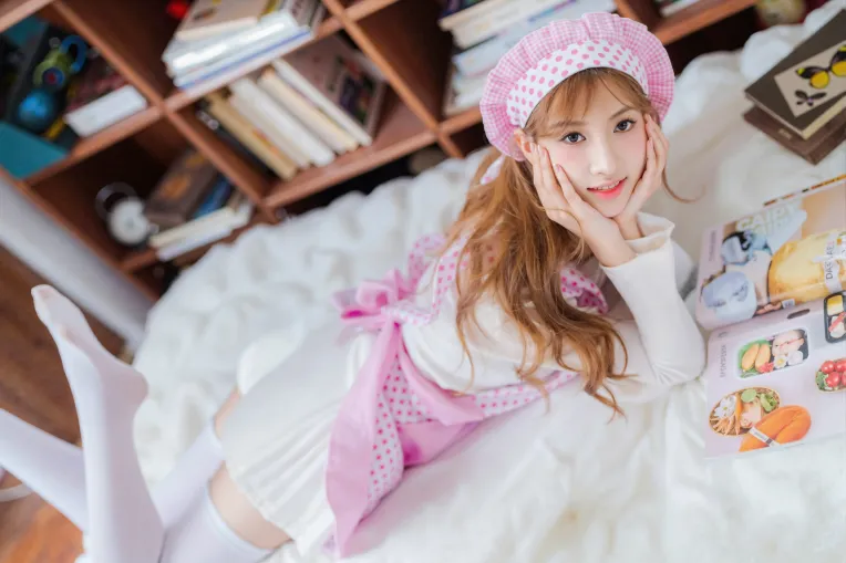 Portrait Photography,Girl,Object Enhance,LoRA,FLUX.1