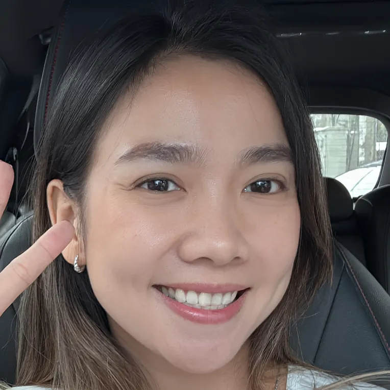 Portrait Photography,Girl,Physical/Facial feature,LoRA,FLUX.1