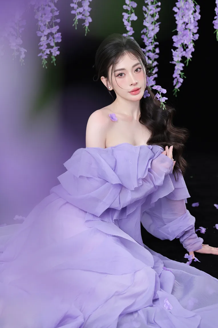 Realistic,Portrait Photography,Girl,LoRA,FLUX.1