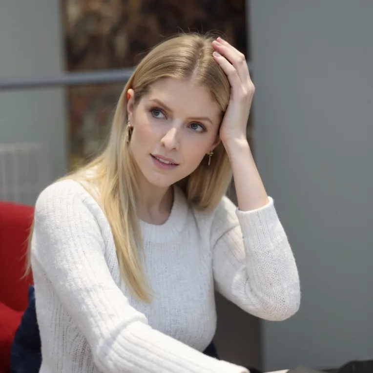 Portrait Photography,Girl,Physical/Facial feature,LoRA,FLUX.1