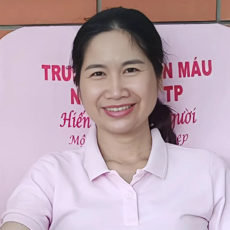 Portrait Photography,Girl,Physical/Facial feature,LoRA,FLUX.1