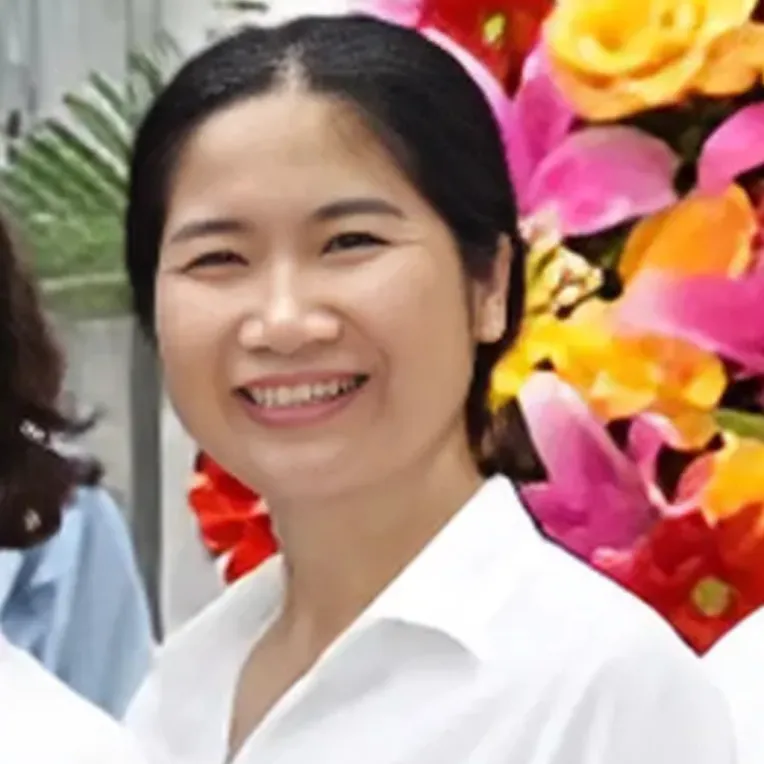 Portrait Photography,Girl,Physical/Facial feature,LoRA,FLUX.1