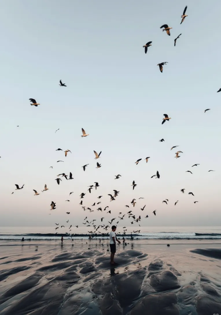 Realistic,Street Photography,Boy,LoRA,FLUX.1