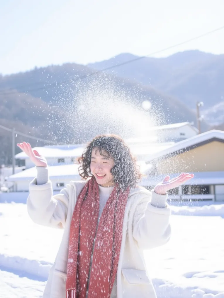 Portrait Photography,Girl,Style Boost,LoRA,FLUX.1