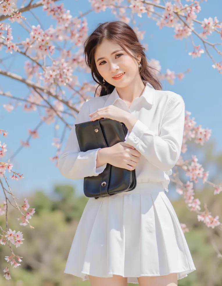 Portrait Photography,Girl,Style Boost,LoRA,FLUX.1