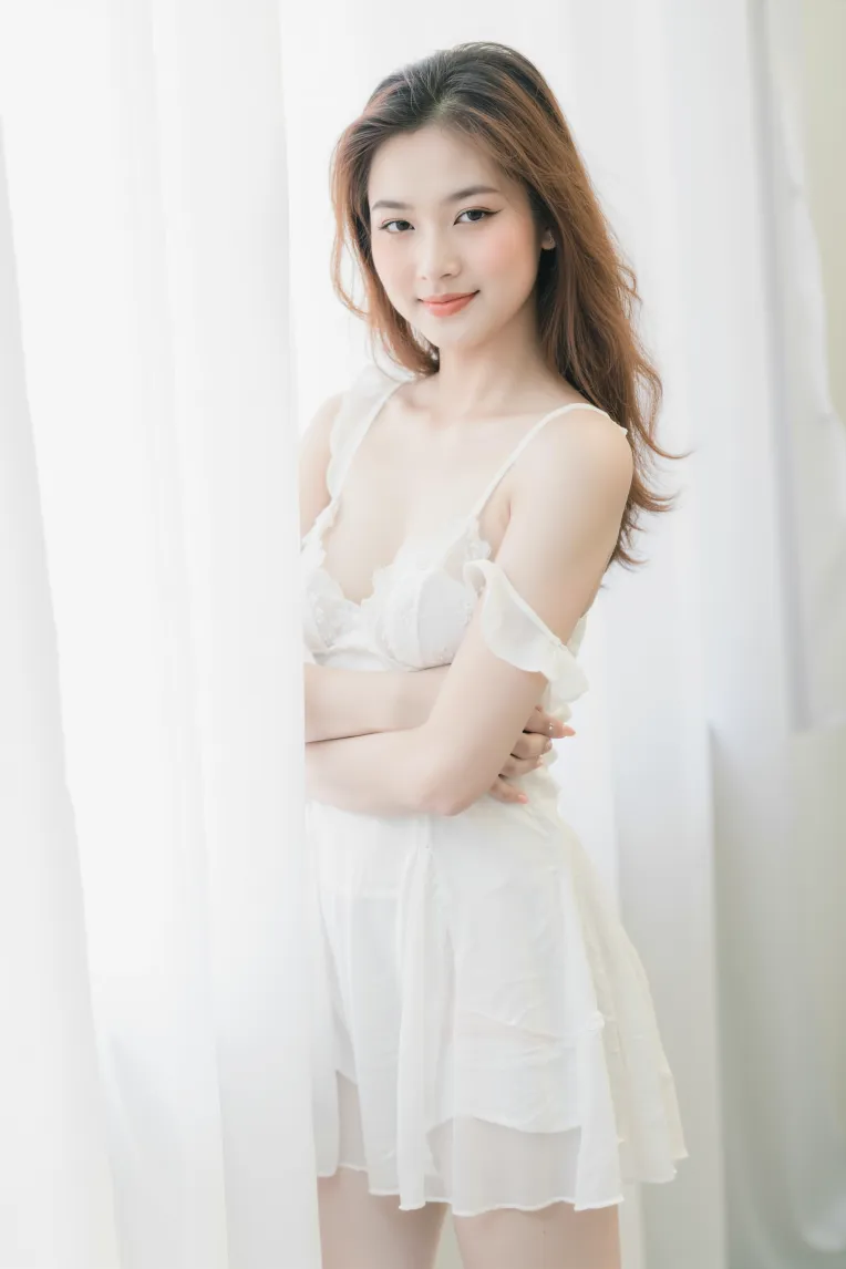 Realistic,Portrait Photography,Girl,LoRA,FLUX.1