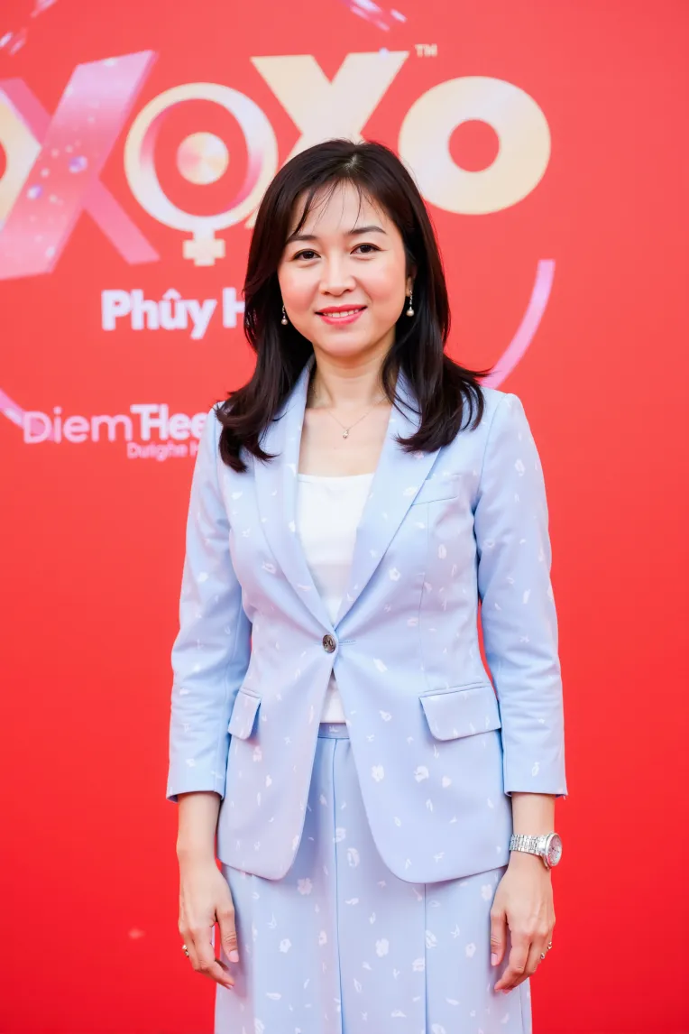 Portrait Photography,Girl,Style Boost,LoRA,FLUX.1